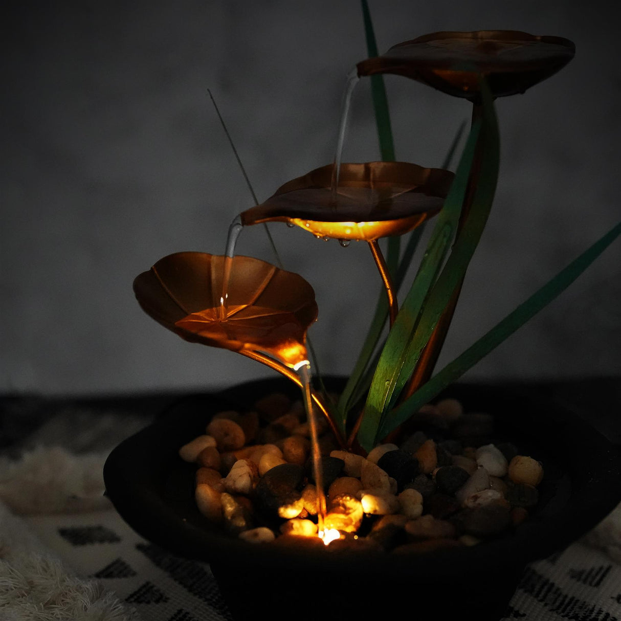 Lotus Water Feature Indoor With LED by GEEZY - UKBuyZone