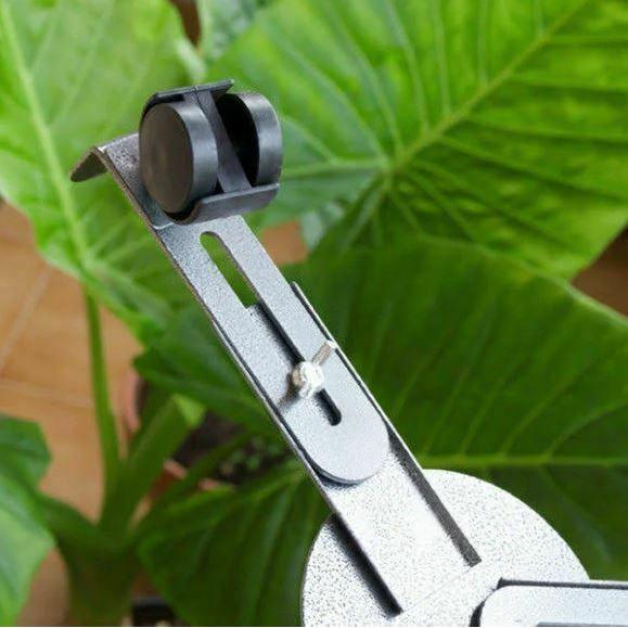 Plant Stand On Wheels by GEEZY - UKBuyZone