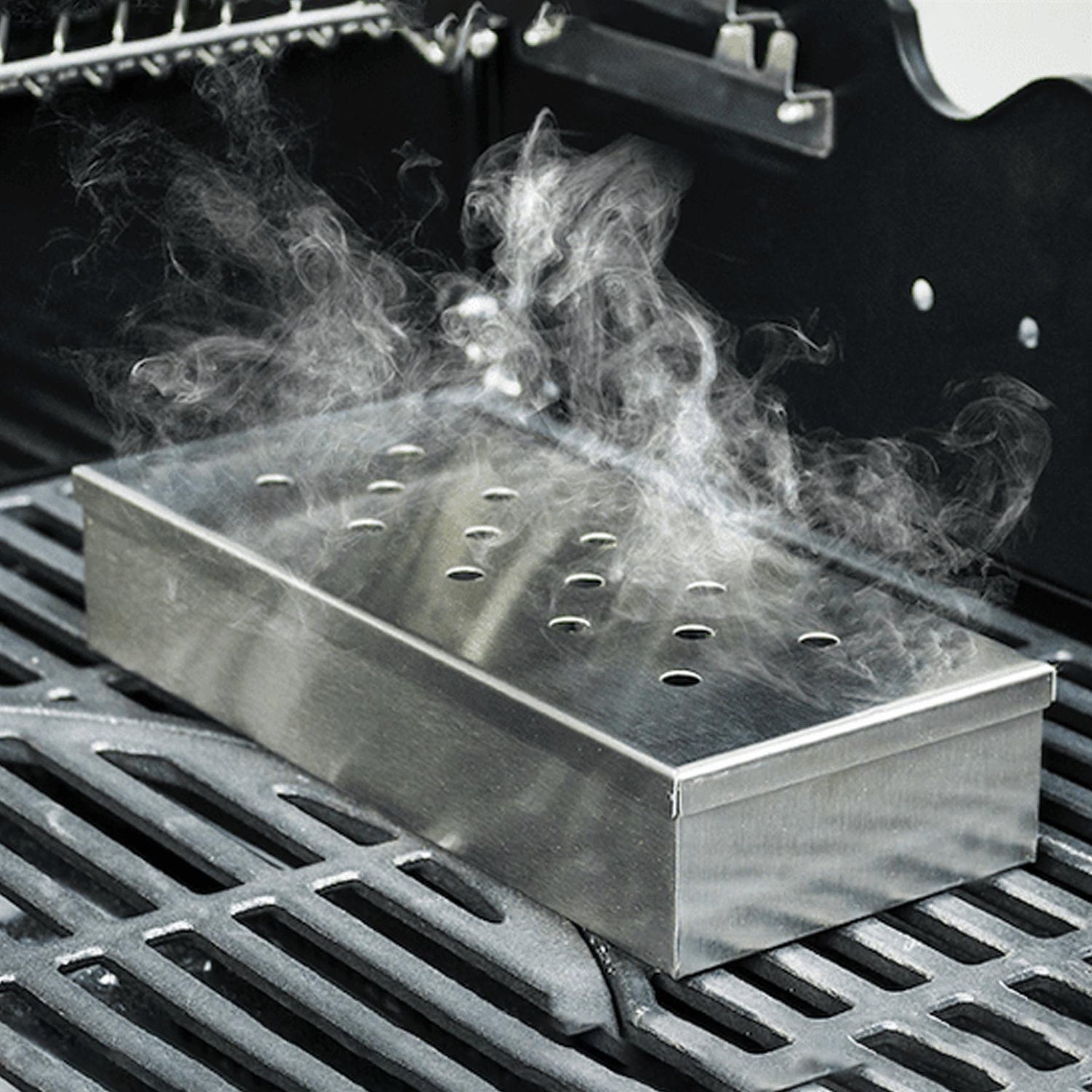 BBQ Smoker Box for Wooden Chips by GEEZY - UKBuyZone