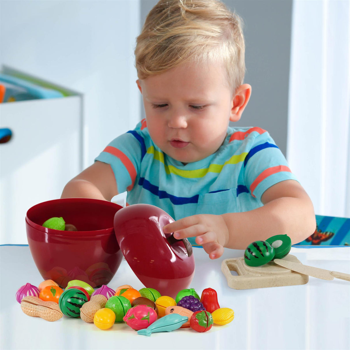 Fruit Cutting Toy Set with Storage Case by The Magic Toy Shop - UKBuyZone