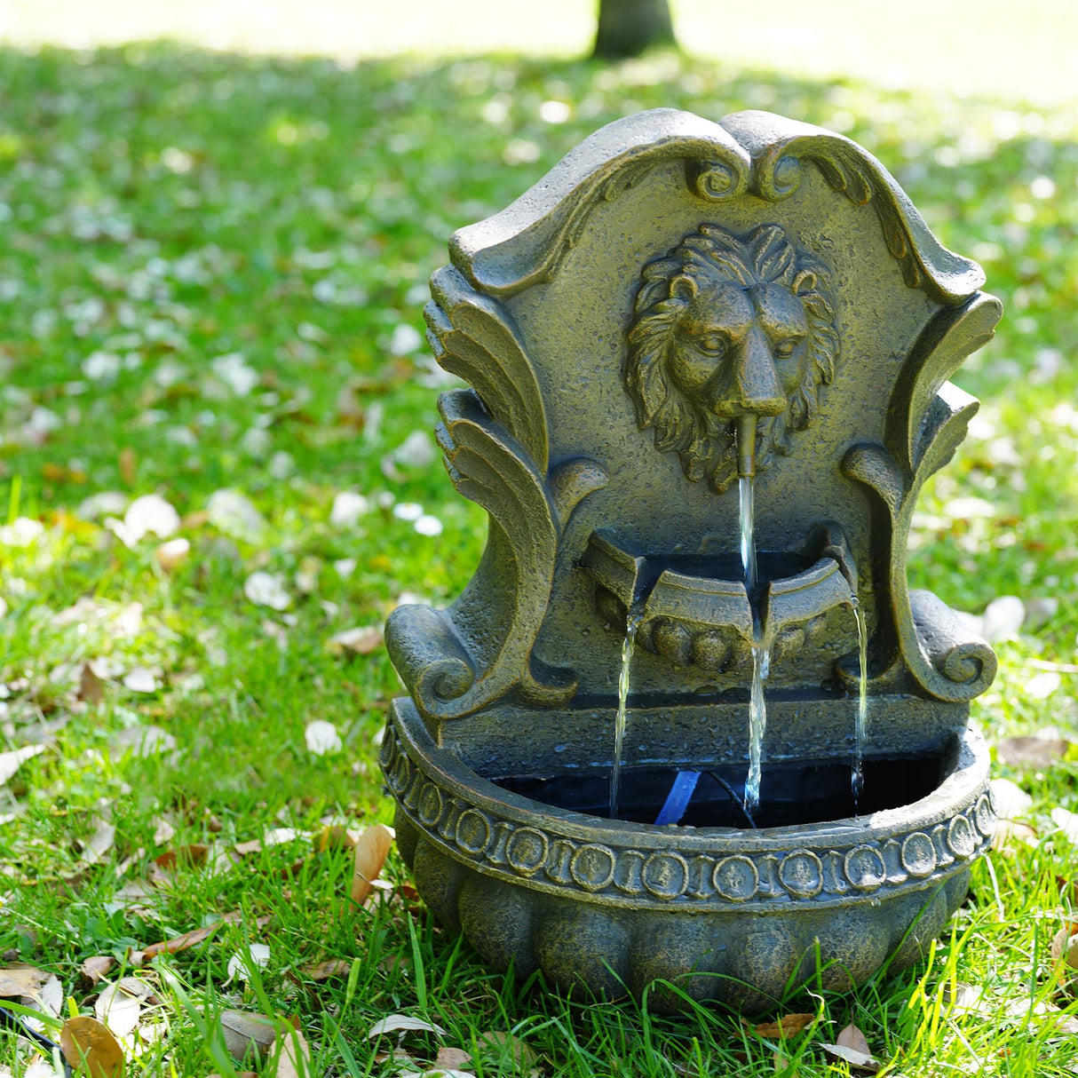 Lion Water Feature Outdoor With LED by GEEZY - UKBuyZone
