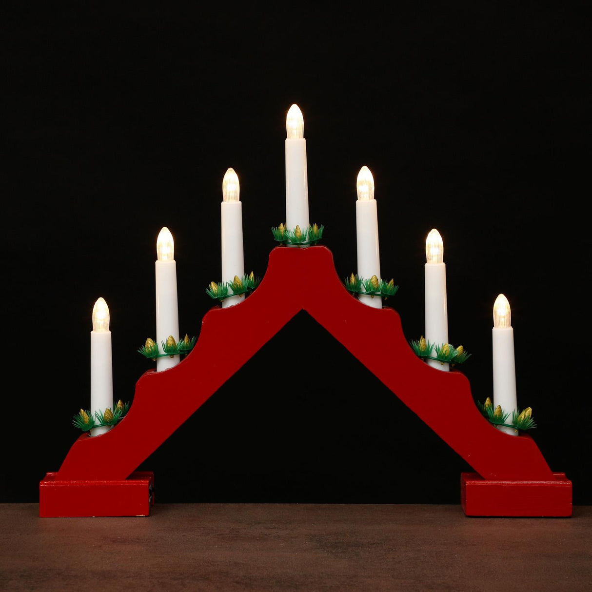 Red Wooden Candle Bridge With 7 Led Lights by GEEZY - UKBuyZone