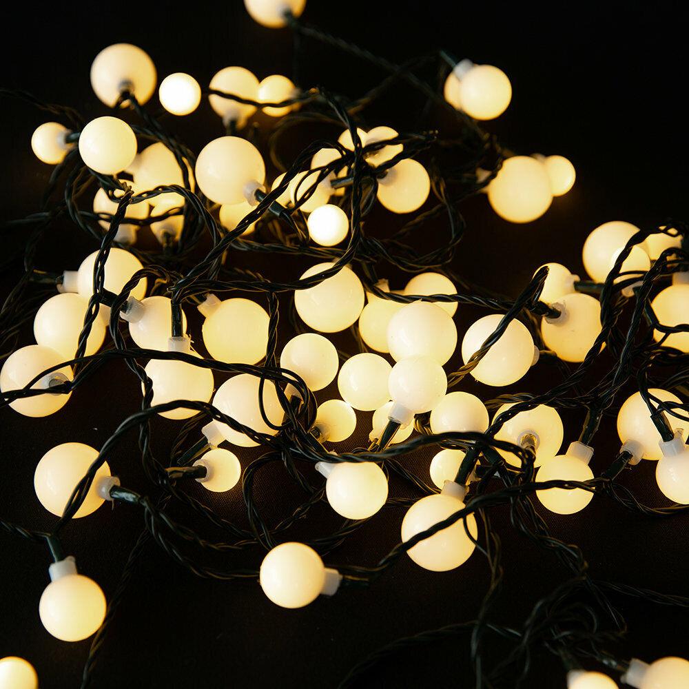 100 Berry Christmas LED Lights Warm White by Geezy - UKBuyZone