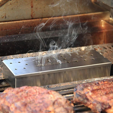 BBQ Smoker Box for Wooden Chips by GEEZY - UKBuyZone