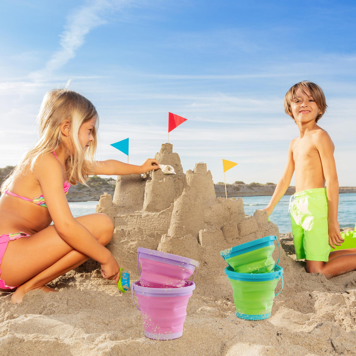 Collapsible Beach Bucket by The Magic Toy Shop - UKBuyZone