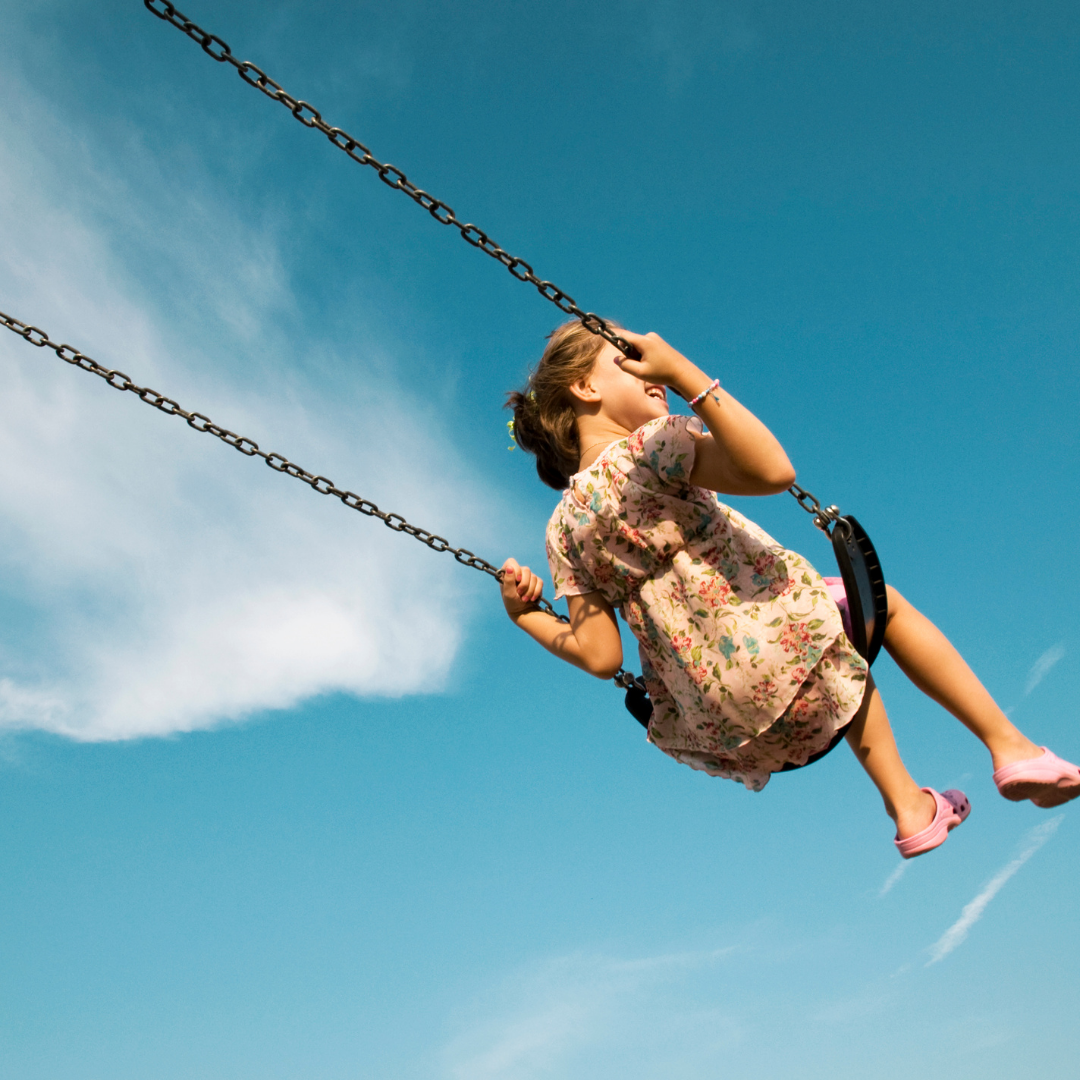 Swing Seat for kids - Benefits - UKbuyzone Blog