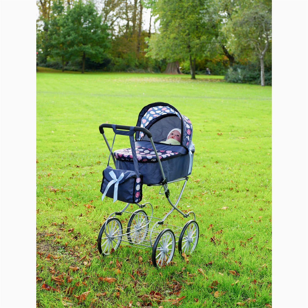 Doll's Cambridge Pram, Blue