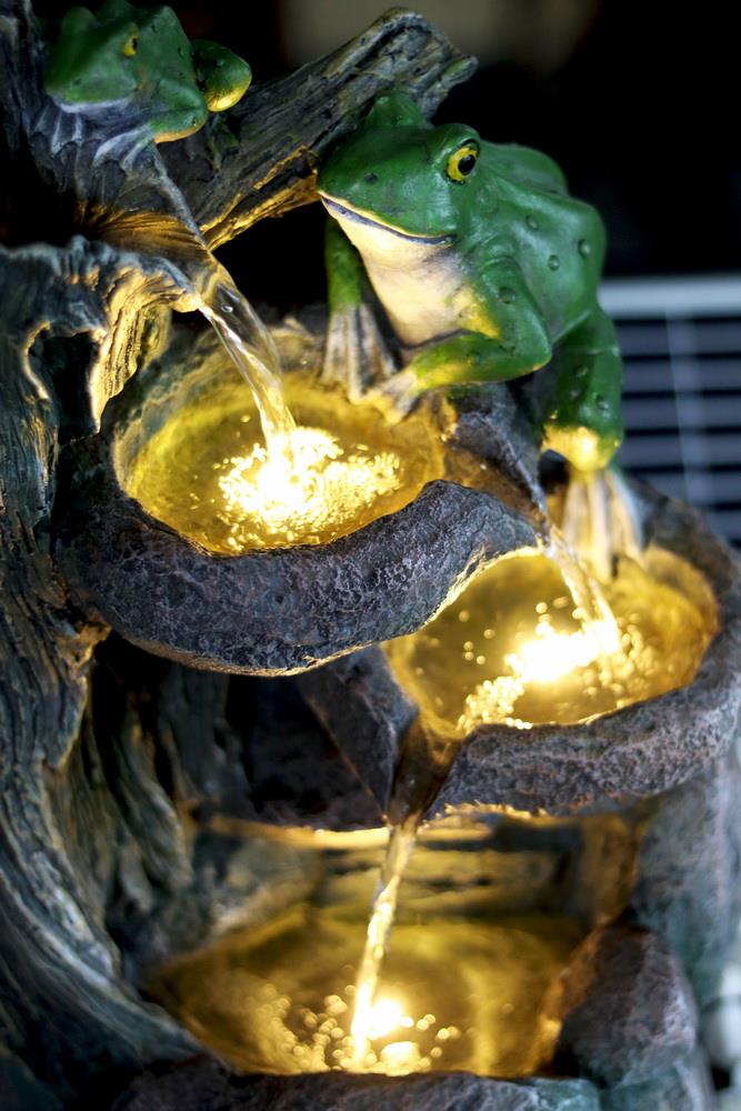 Solar Frog Fountain by GEEZY - UKBuyZone