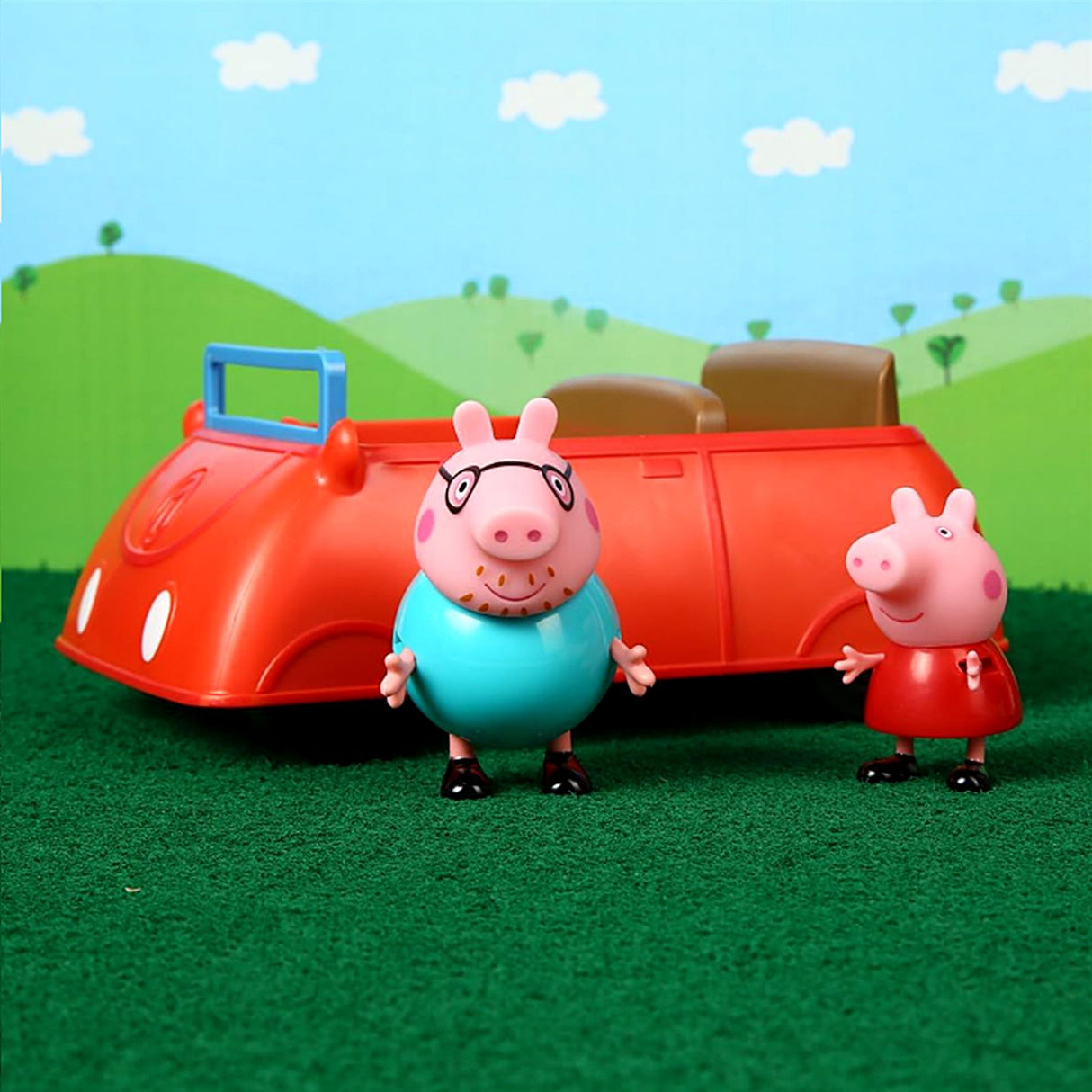Peppa's Family Red Car Toy Set