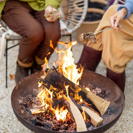 Cast Iron Garden Fire Bowl by GEEZY - UKBuyZone