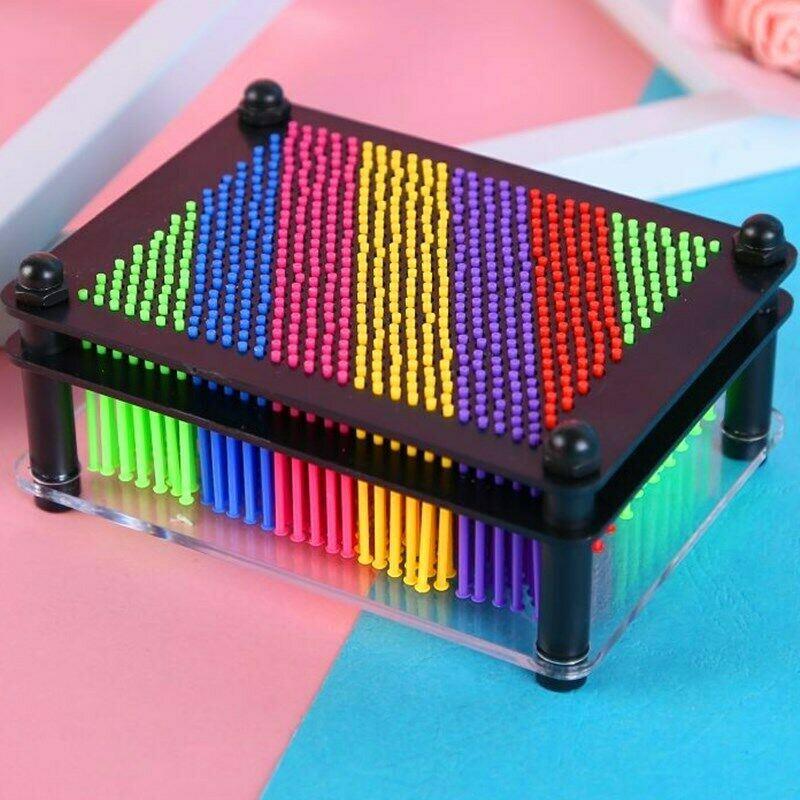 Rainbow 3D Plastic Pin Art by The Magic Toy Shop - UKBuyZone