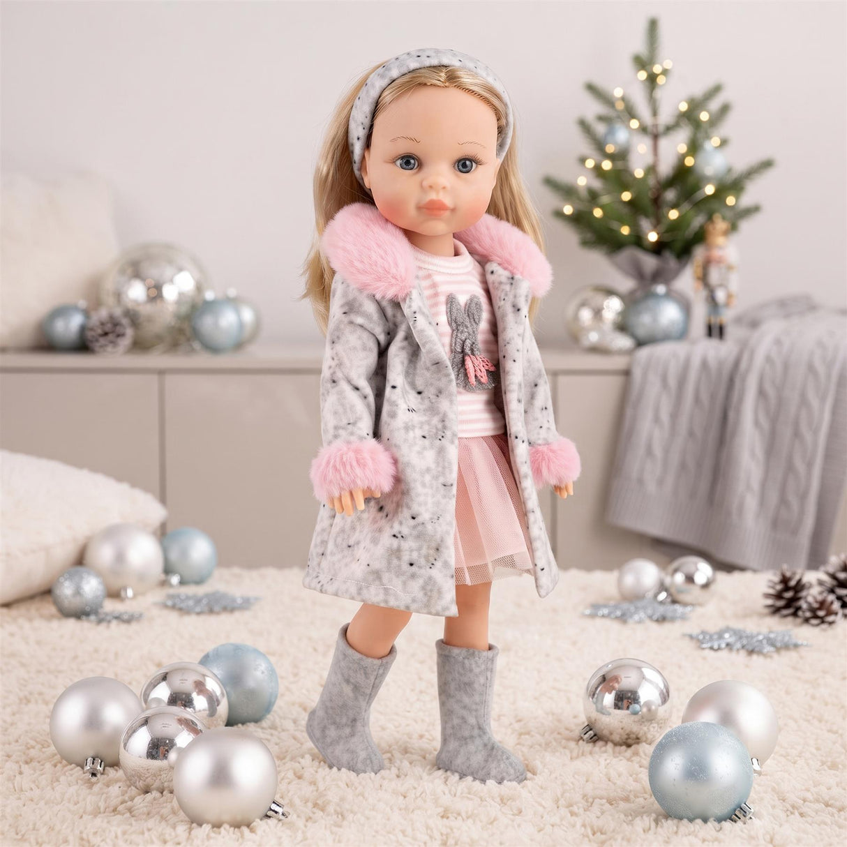 BiBI Fashion Doll "Emma" (38 cm / 15")