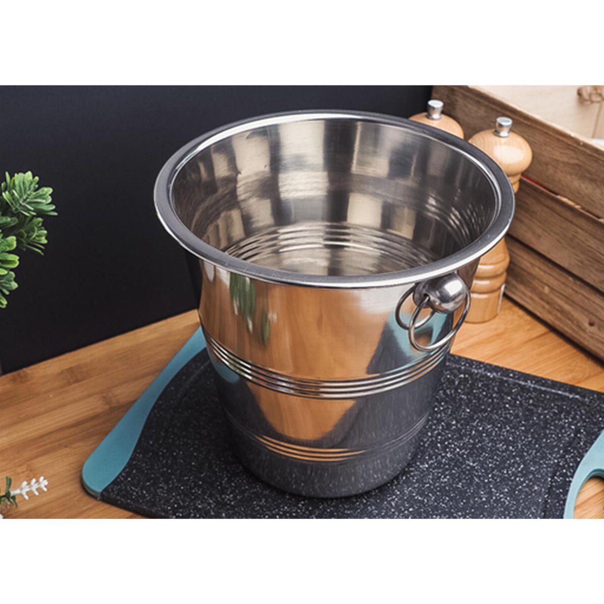 Stainless Steel Champagne Ice Bucket 4 Litre by GEEZY - UKBuyZone