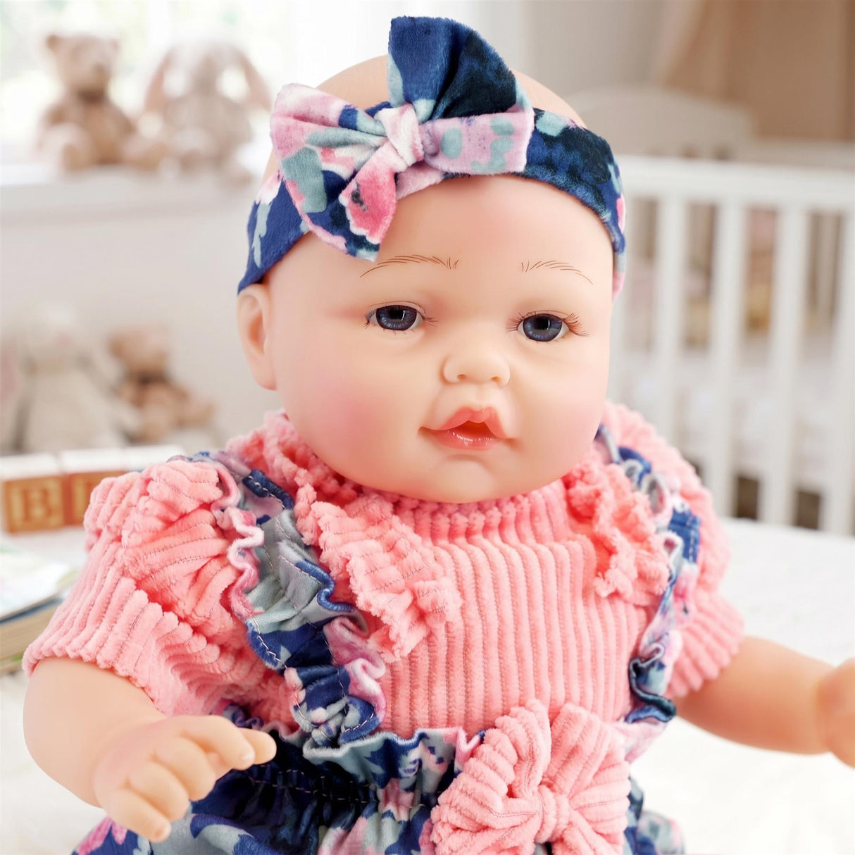 BiBi Reborn Awake Girl "Sweet Pea" (43 cm / 17")