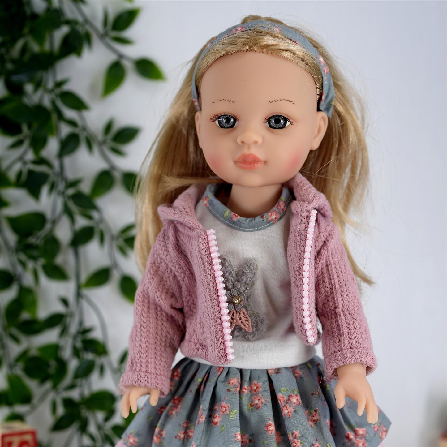 Bibi Fashion Doll - Sophia (Pink Cardigan) by BiBi Doll - UKBuyZone