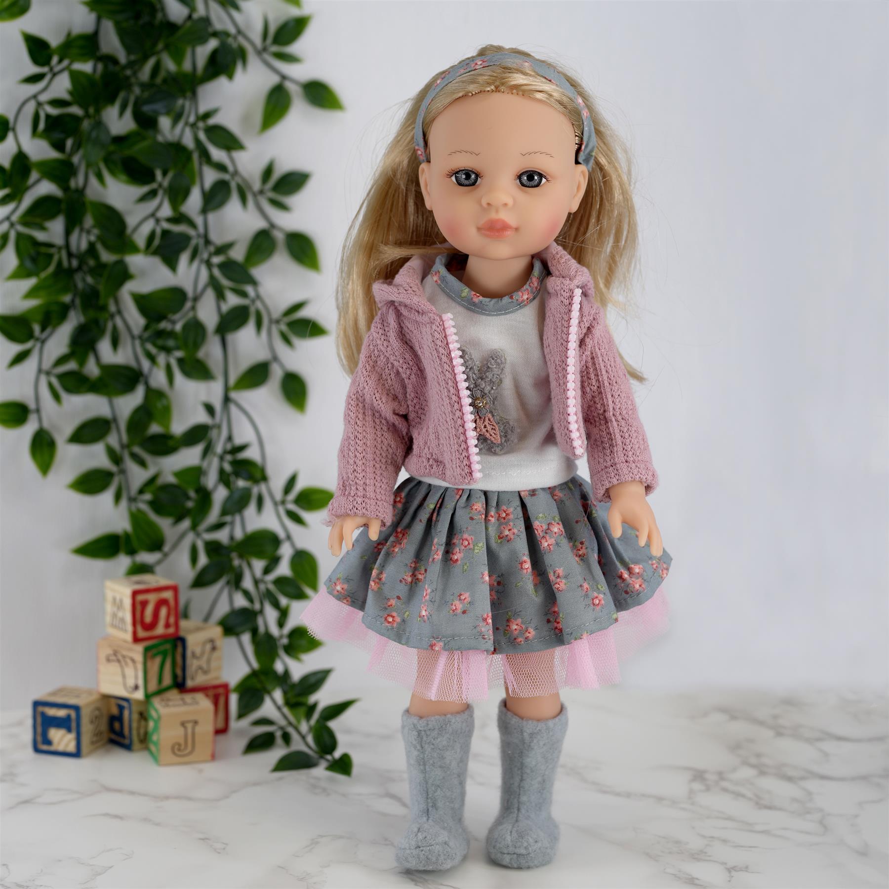 Bibi Fashion Doll - Sophia (Pink Cardigan) by BiBi Doll - UKBuyZone